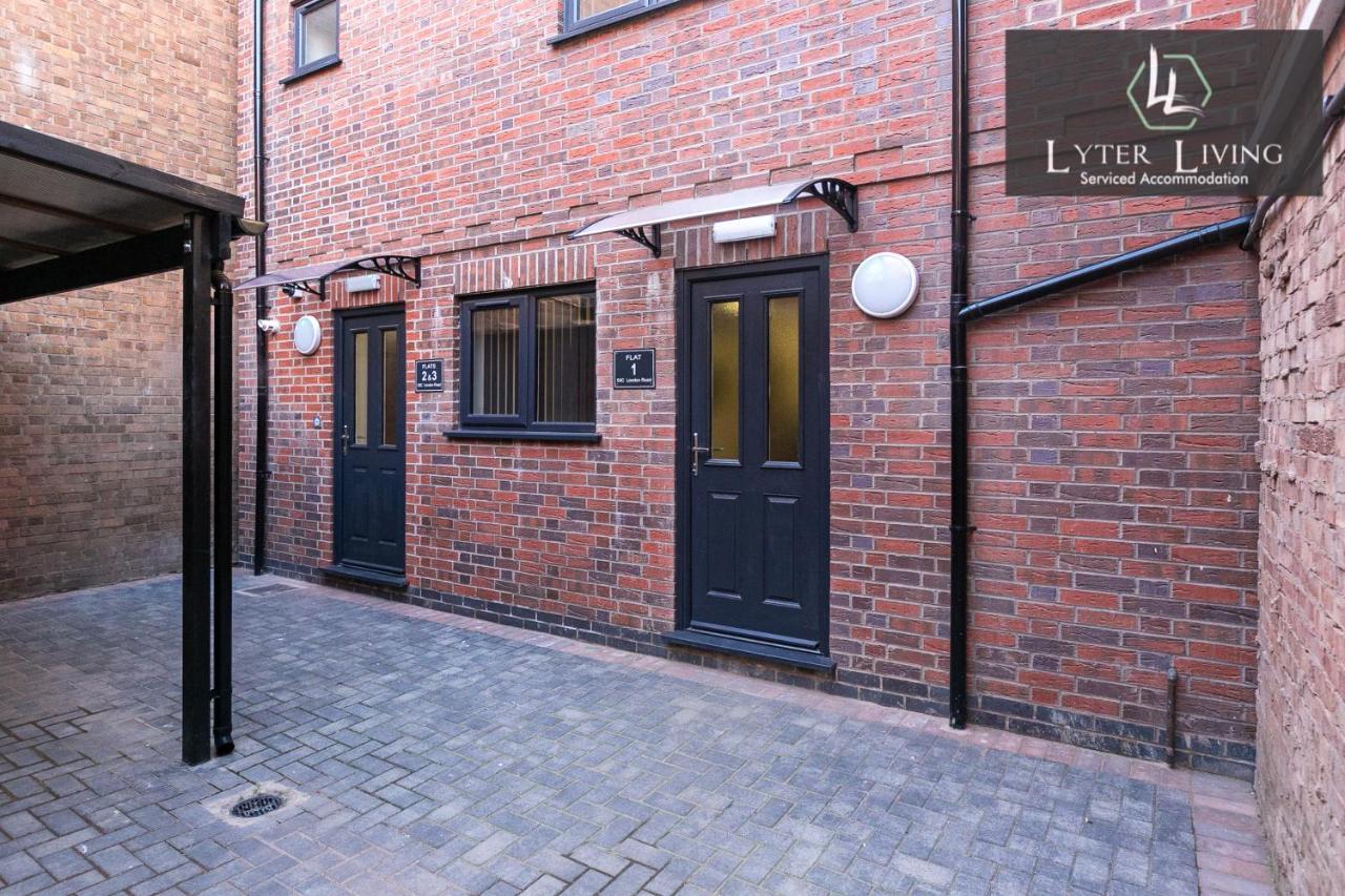 Studio Apartments By Lyter Living Desks & Wifi - Monthly Stays Available Leicester Exterior photo